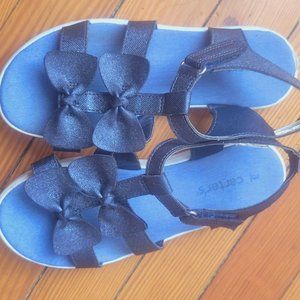 Girls sandals with bows